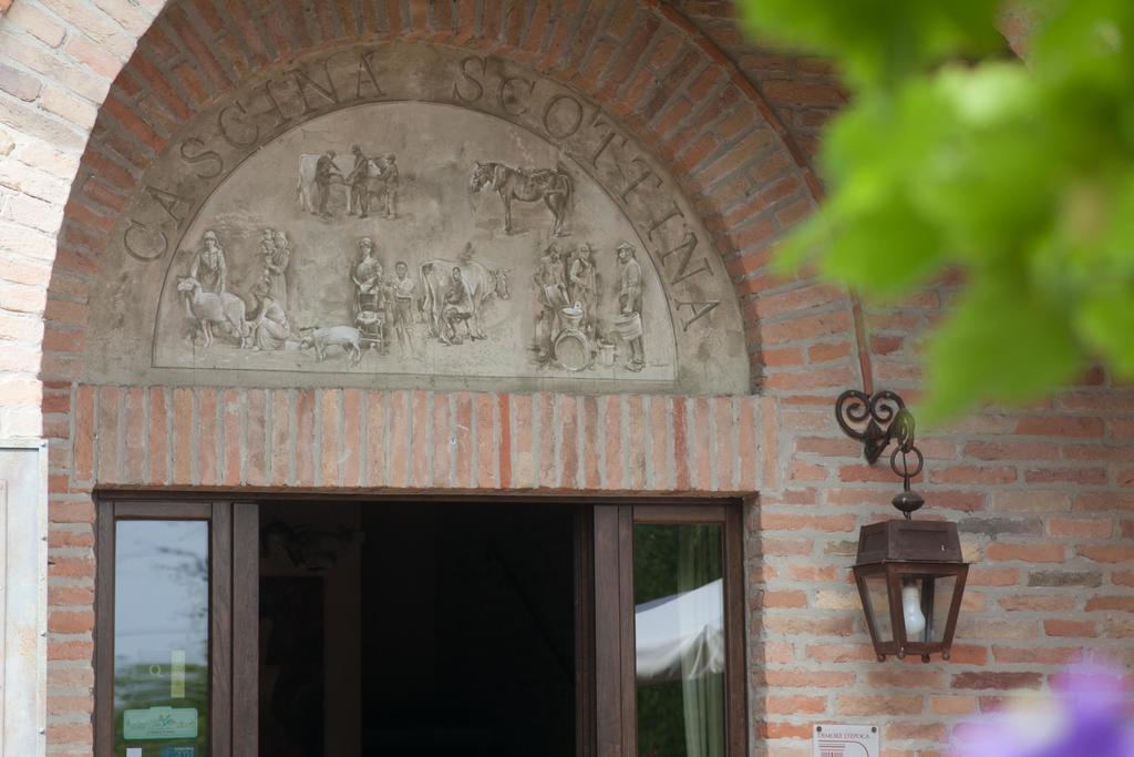 Cadeo Relais Cascina Scottinaゲストハウス エクステリア 写真