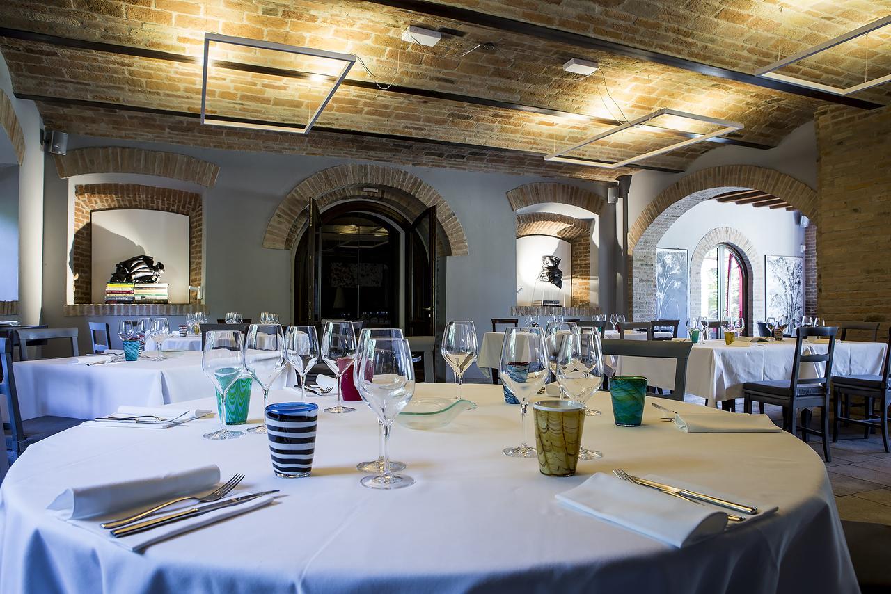 Cadeo Relais Cascina Scottinaゲストハウス エクステリア 写真
